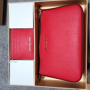 Michael Kors Giftable Box Pouchette Crossbody Bag